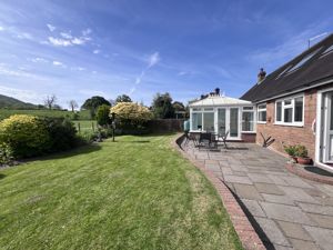 Photo 19- click for photo gallery